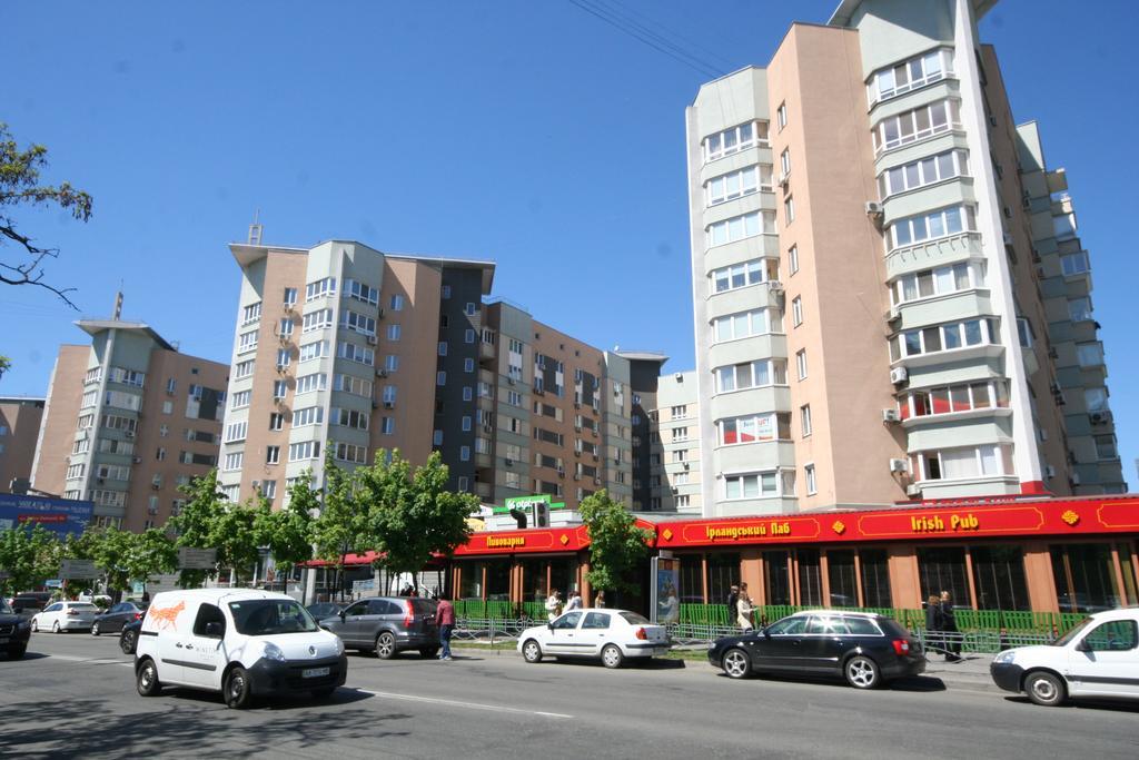 קייב Inn Home Apartments - Livoberezhna מראה חיצוני תמונה