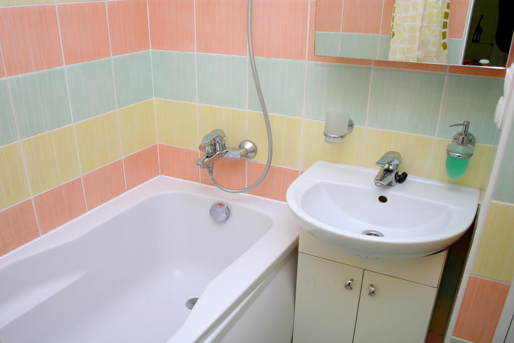קייב Inn Home Apartments - Livoberezhna מראה חיצוני תמונה