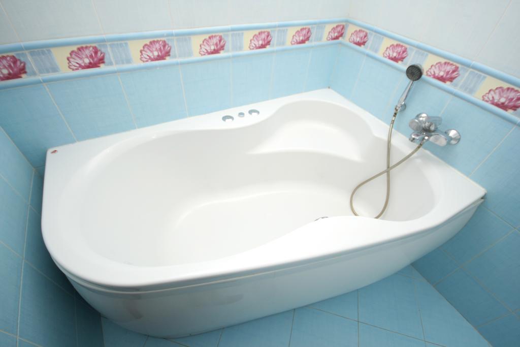 קייב Inn Home Apartments - Livoberezhna מראה חיצוני תמונה