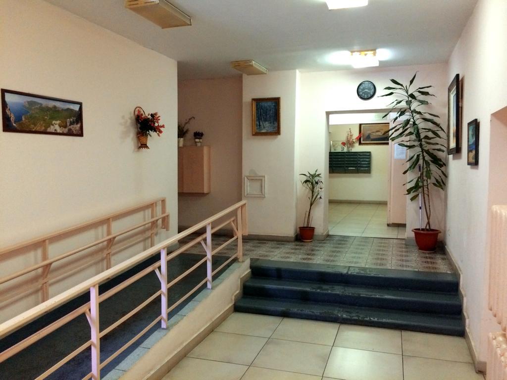 קייב Inn Home Apartments - Livoberezhna מראה חיצוני תמונה